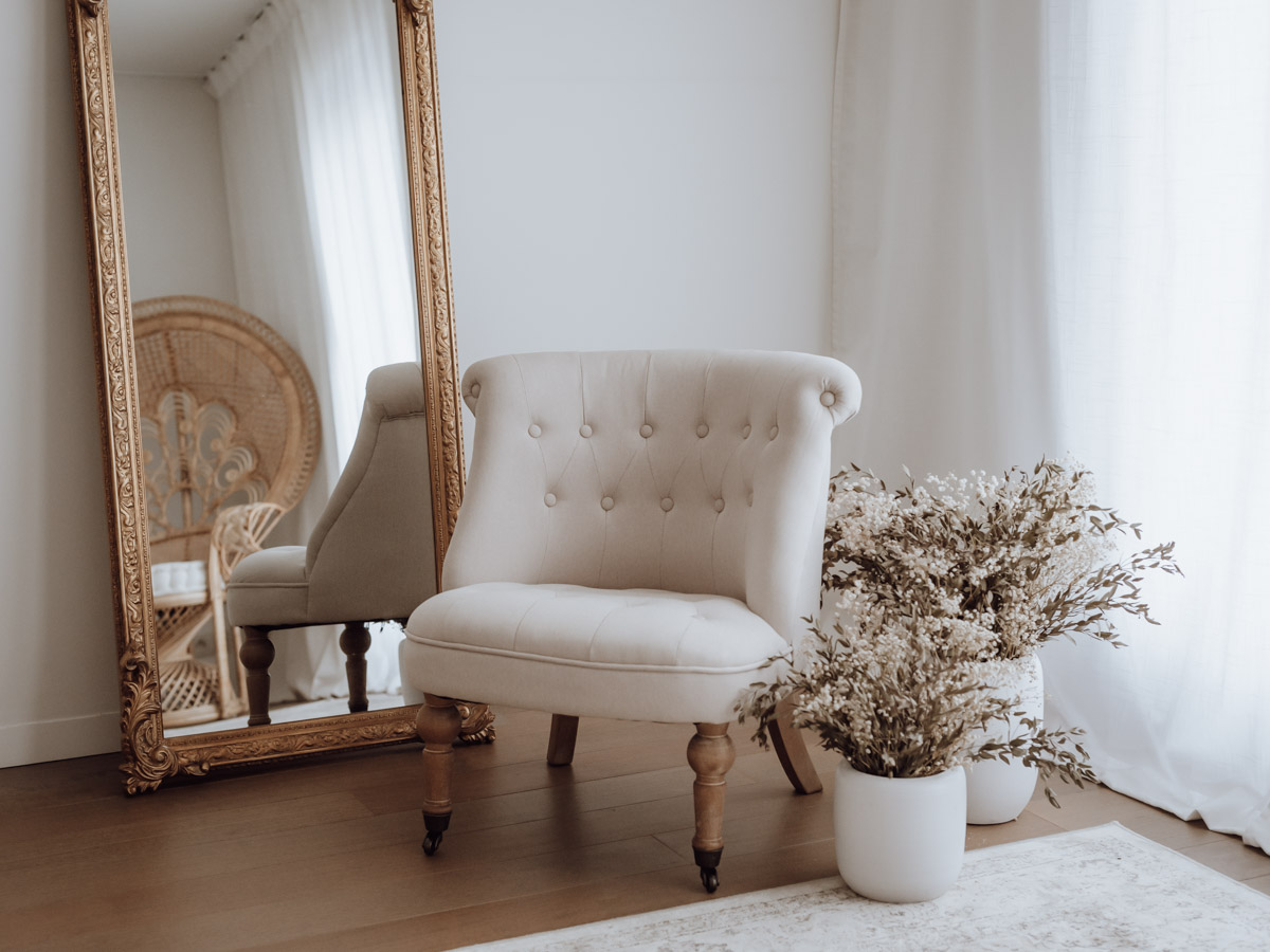 Intieme boudoirstudio in Beveren, Oost-Vlaanderen – warme en rustgevende plek voor een boudoirshoot